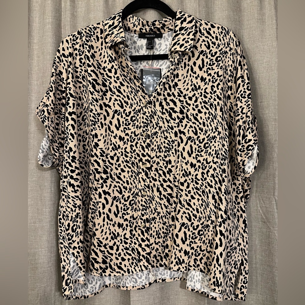 Forever 21 Cheetah Print Short Sleeve Button Down - size S